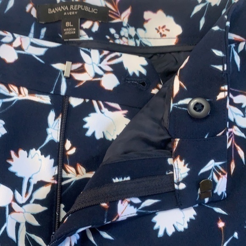 NWOT Banana Republic ‘Avery’ floral ankle pants 8L - Picture 9 of 9
